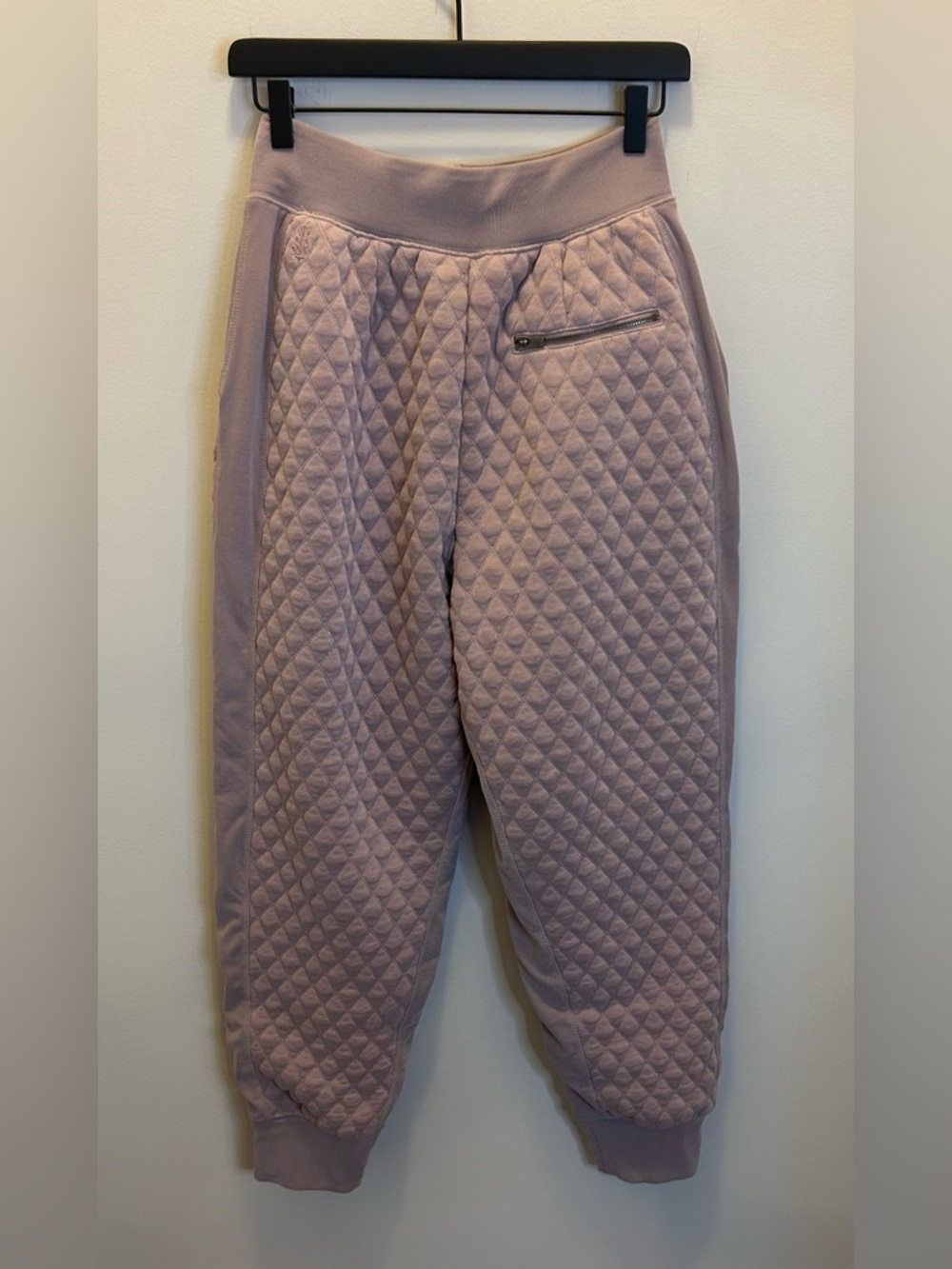 NWOT Free People Quilted Hibernation Jogger - Picture 4 of 11